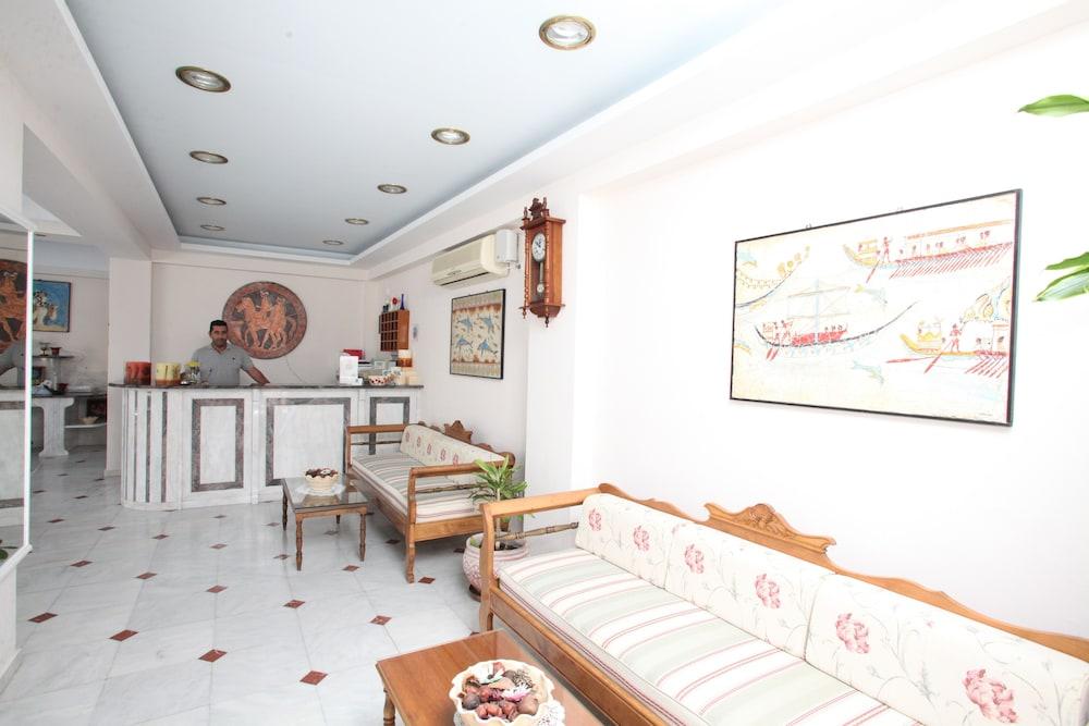 Dioskouri Art Villas Kamari  Ngoại thất bức ảnh