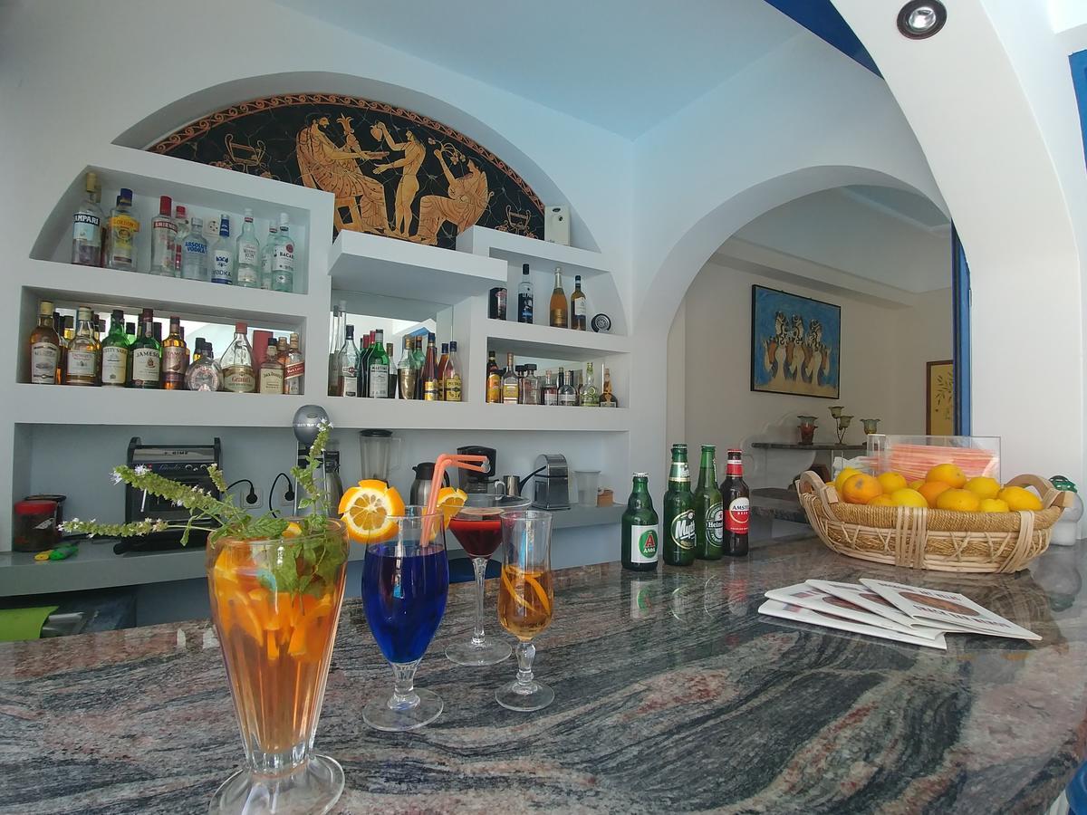Dioskouri Art Villas Kamari  Ngoại thất bức ảnh